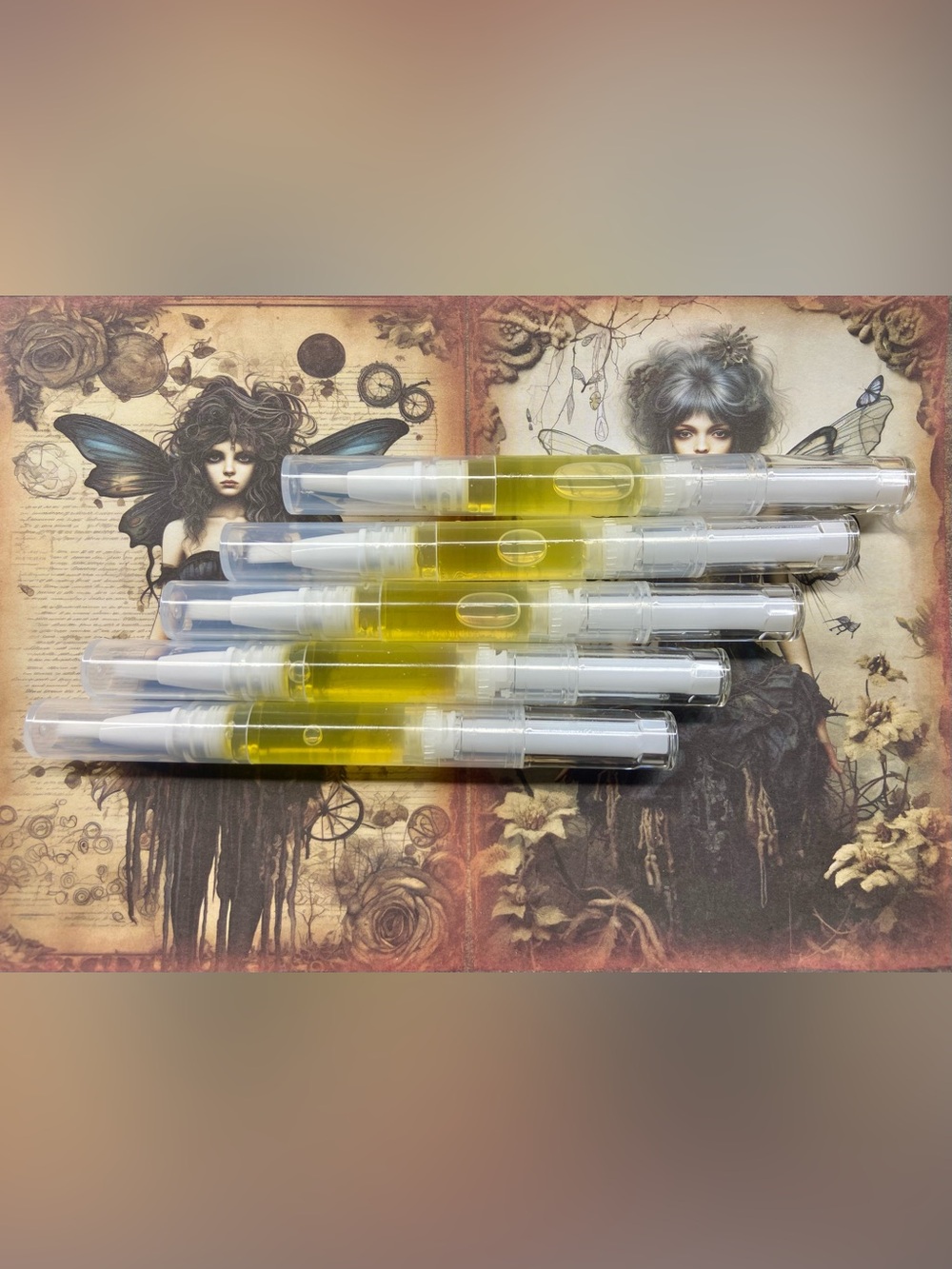 “Tiger Lily & Lychee” Cuticle Oil Nail Pen